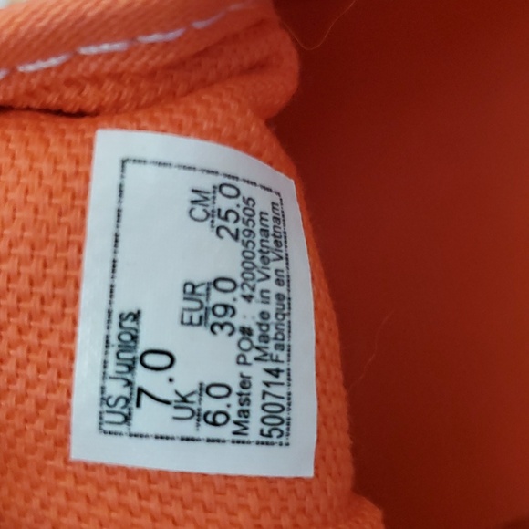 Vans Coral Fruit Print Old Skool 7 Juniors = Women's 8.5 - Picture 10 of 10